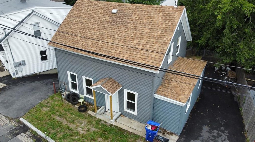 34 Luna St, Providence, RI 02904