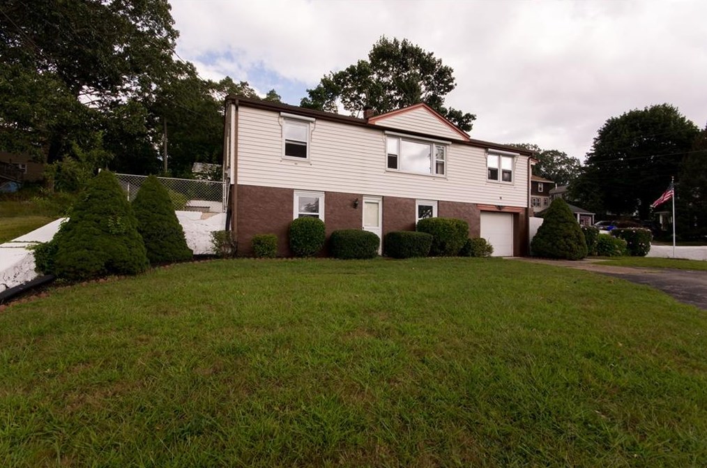 24 Church St, West Warwick, RI 02893