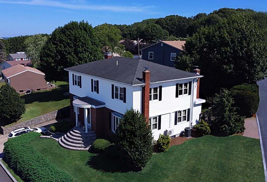 20 Neutaconkanut Rd, Providence, RI 02919