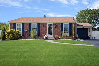 25 Woodcrest Drive - Photo 1