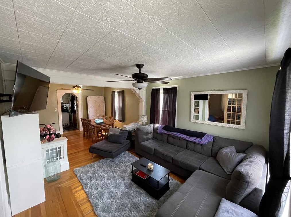 30 Granite St, West Warwick, RI 02893