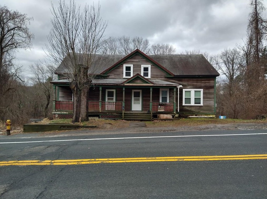 740 Great Rd, North Smithfield, RI 02896