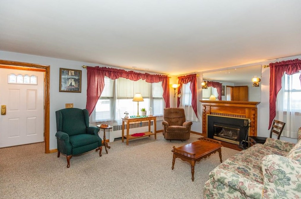 101 Stearns St, Pawtucket, RI 02861 exterior