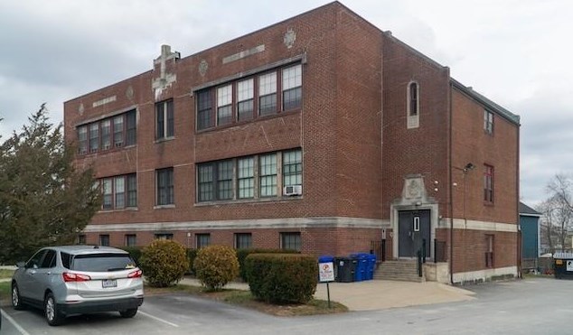 366 Main St #202, Warren, RI 02885