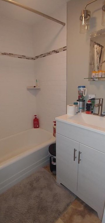 34 Harris Ave, Cranston RI  02920-5417 exterior