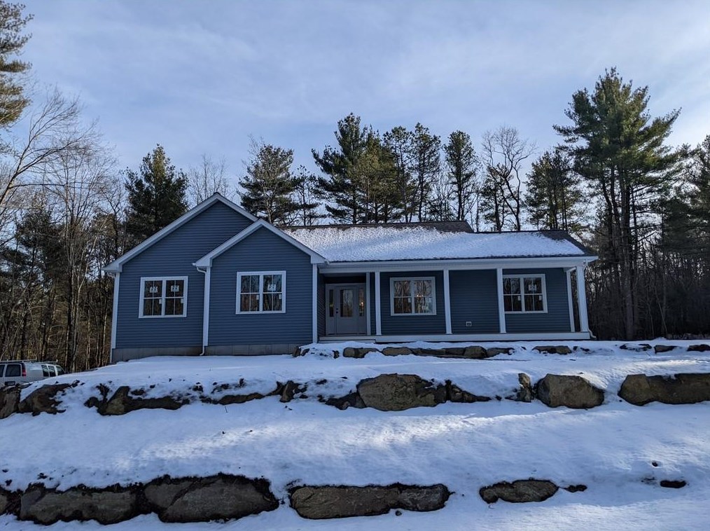 28 Walling Rd, Burrillville RI  02830-1812 exterior