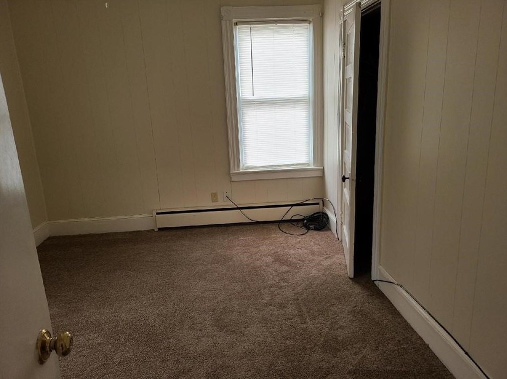 966 Social St, Woonsocket, RI 02895