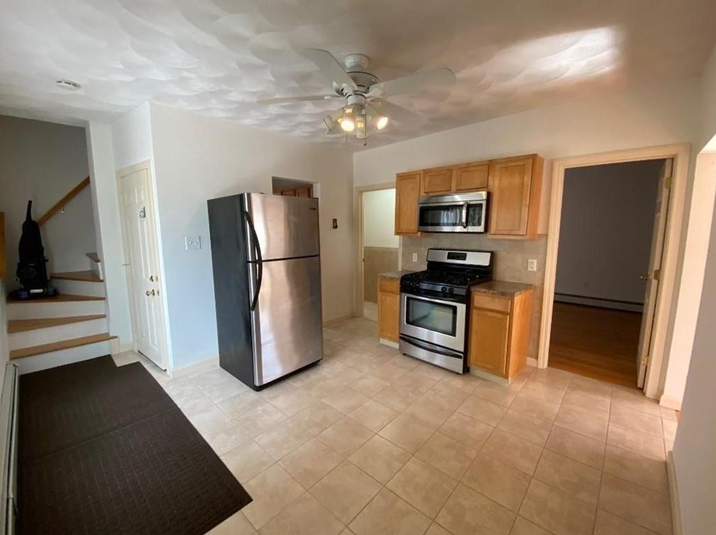 52 Charpentier Ave #2, Pawtucket, RI 02861