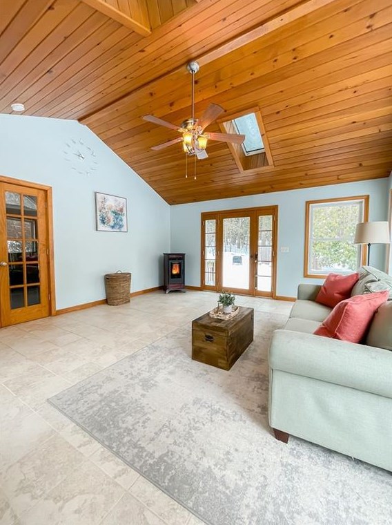 353 Matteson Rd, Scituate RI  02831-1614 exterior