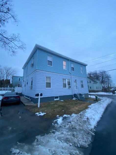 129 Chestnut Hill Ave, Cranston, RI 02920 exterior