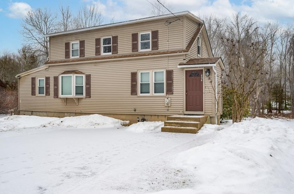 277 Cooper Rd, Glocester, RI 02814