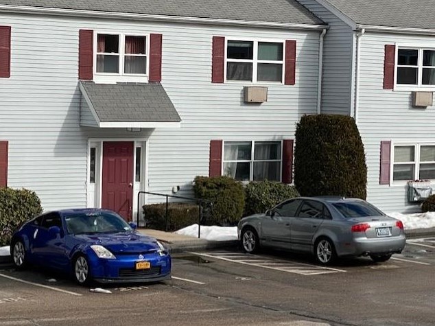 21 Apache Dr #e, Westerly, RI 02891