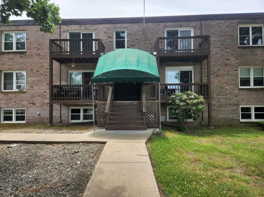 5 Apple Valley Pkwy #5, Smithfield, RI 02828