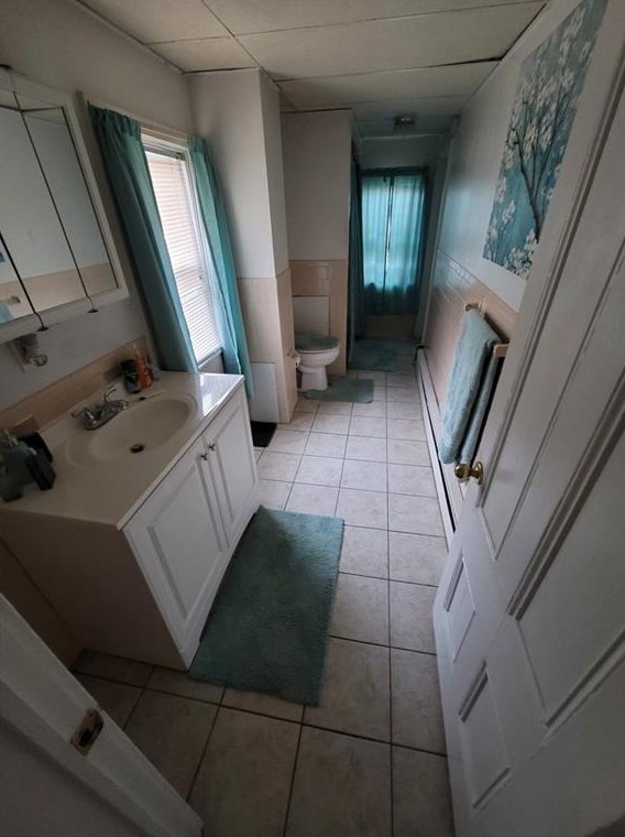 156 Yeoman Ave, Cranston RI 02920-2129 exterior