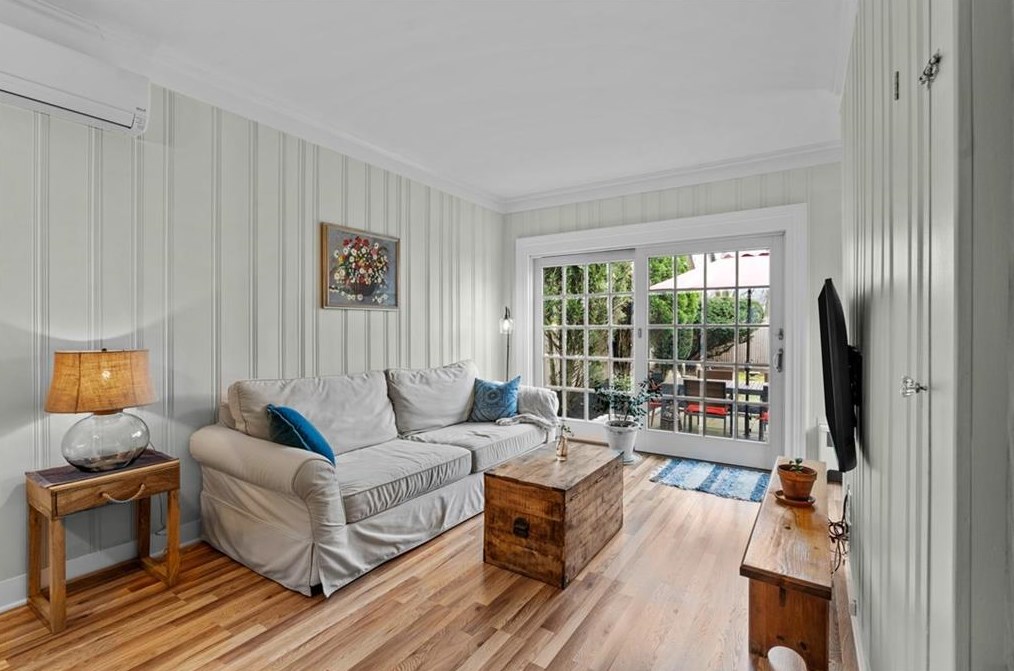 128 Shirley Blvd, Cranston RI 02910-3326 exterior