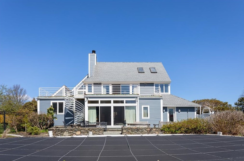 179 Taylor Rd, Portsmouth RI  02871-5416 exterior