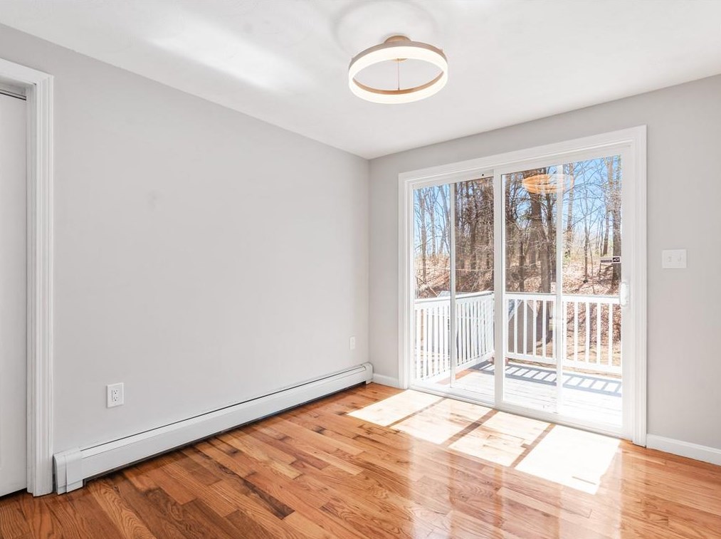 515 Forbes St, East Providence RI  02915-1610 exterior