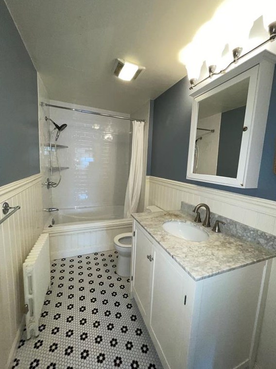 45 Woodlawn Ave, Bristol RI  02809-3009 exterior