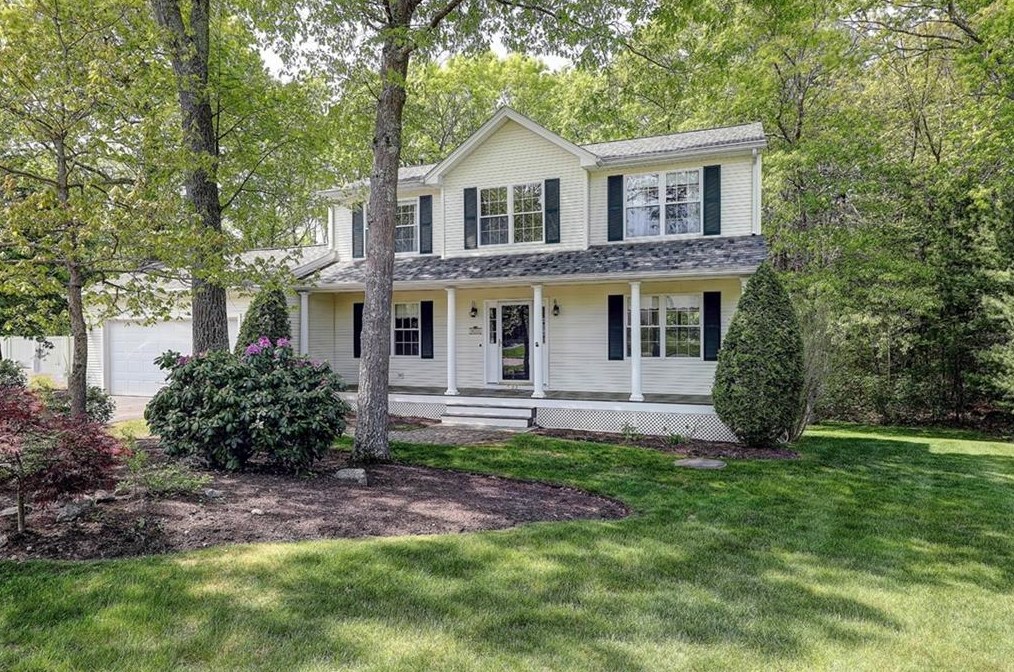 22 Woodmist Cir, Coventry, RI 02816
