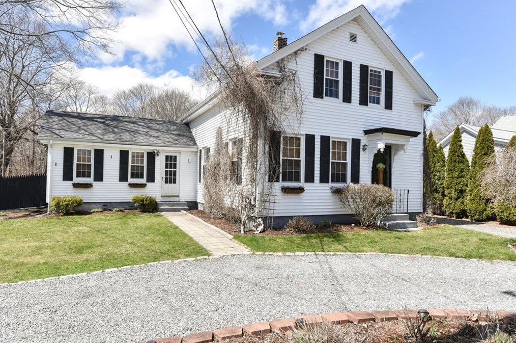 1255 Tower Hill Rd, North Kingstown, RI 02852