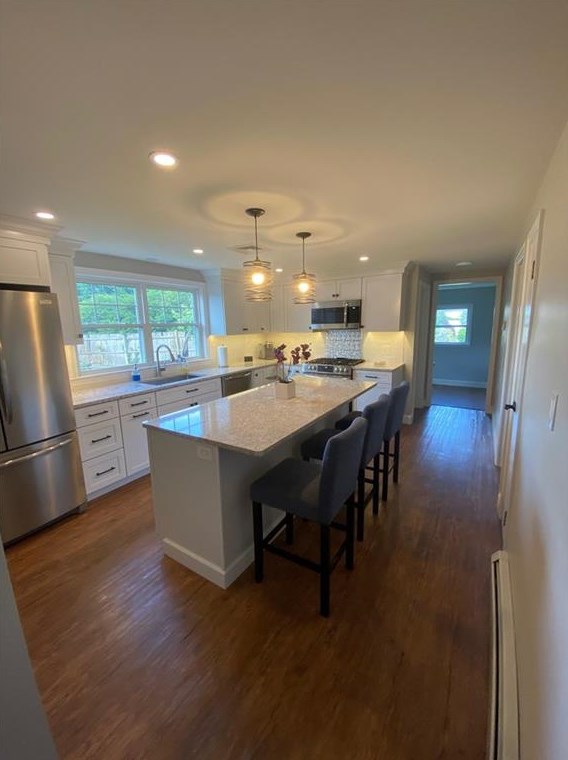 117 Eden Crest Dr, Cranston RI  02920-8145 exterior