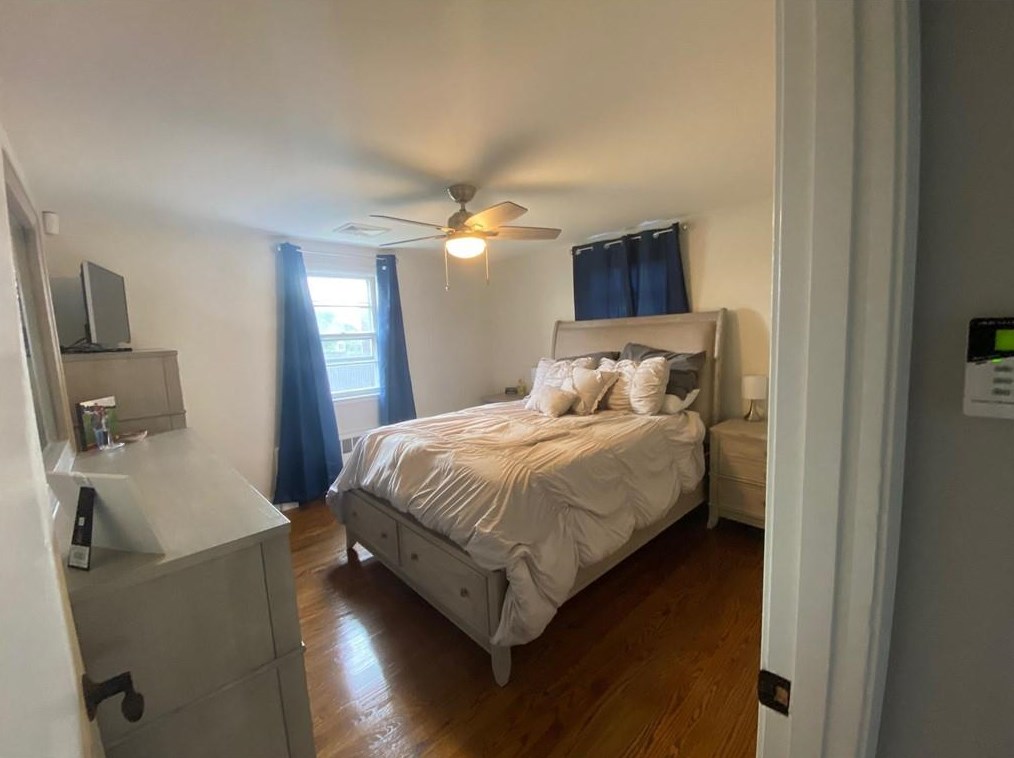 117 Eden Crest Dr, Cranston RI  02920-8145 exterior