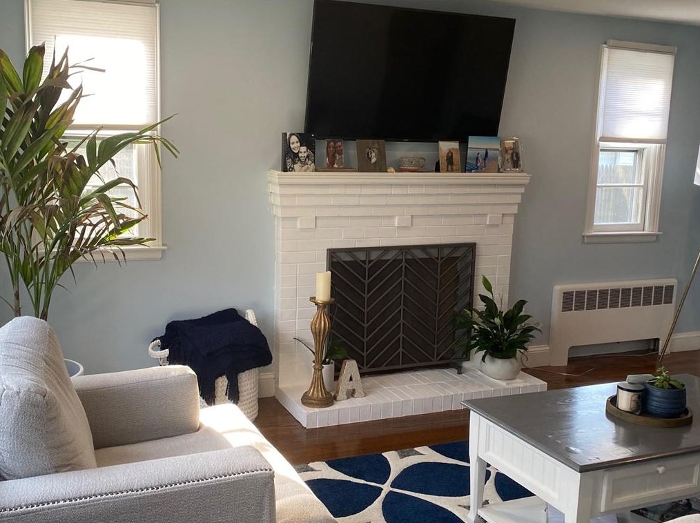 117 Eden Crest Dr, Cranston RI  02920-8145 exterior