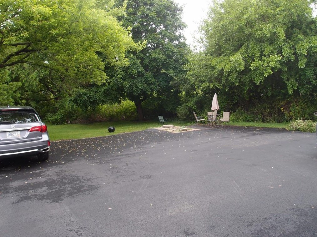 764 East Ave, Warwick, RI 02886