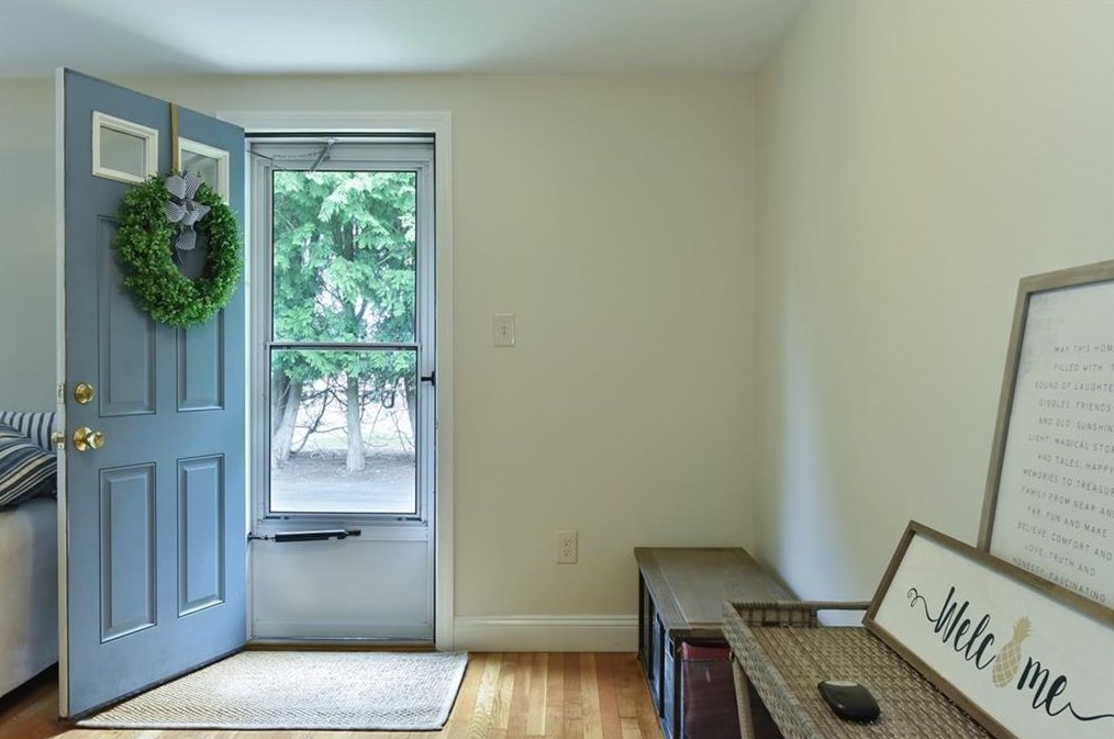 117 Camp Ave, North Kingstown, RI 02852