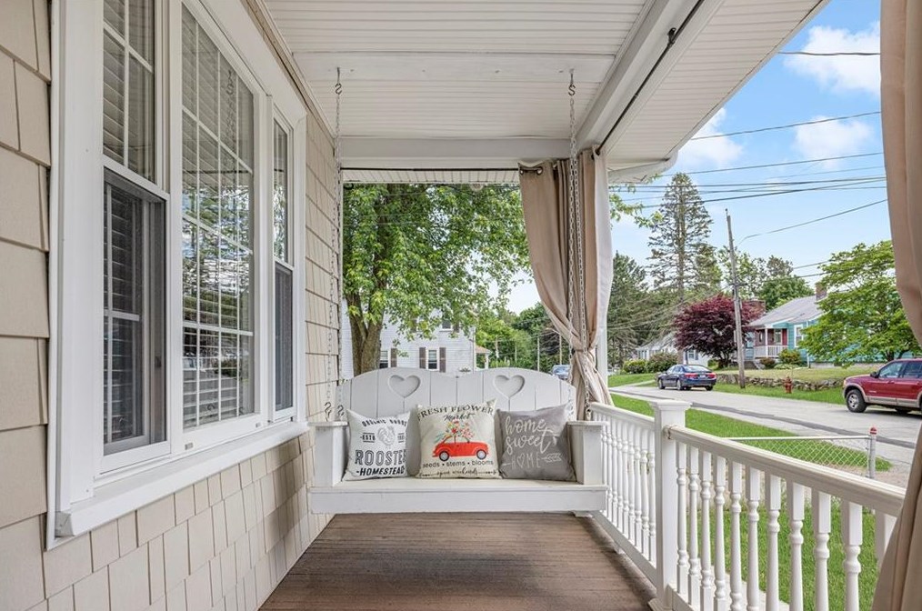 100 Bellevue Ave, North Smithfield, RI 02896-7106