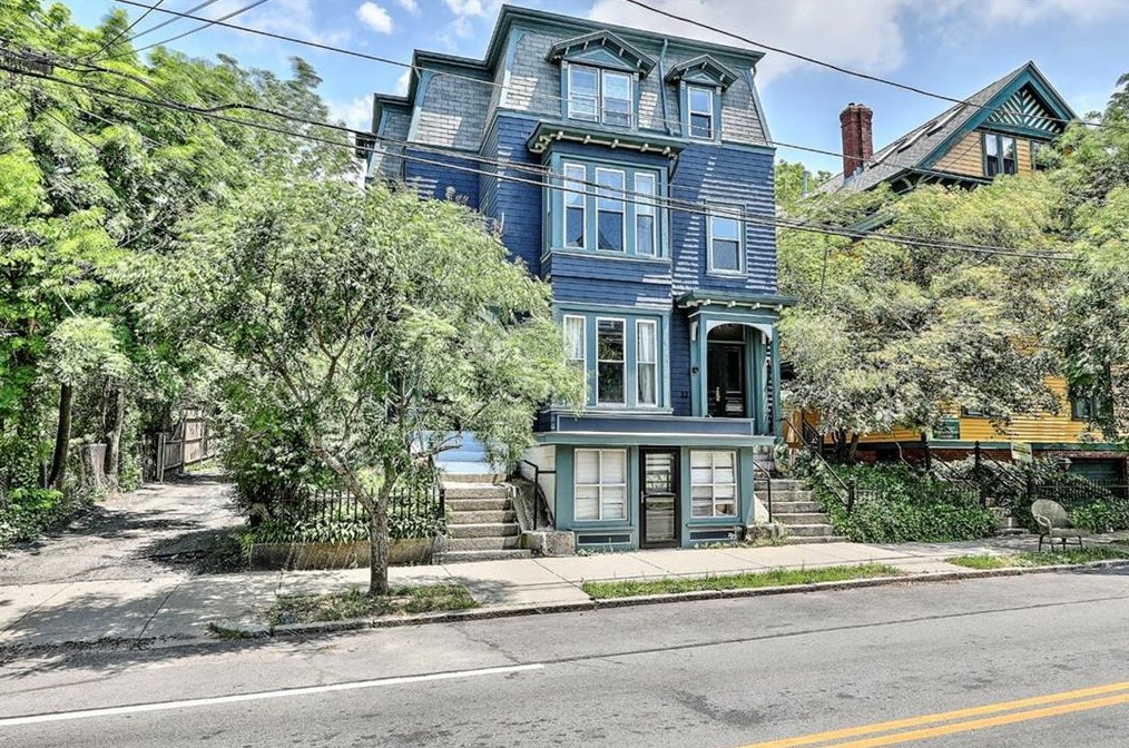 20 Messer St #2, Providence, RI 02909