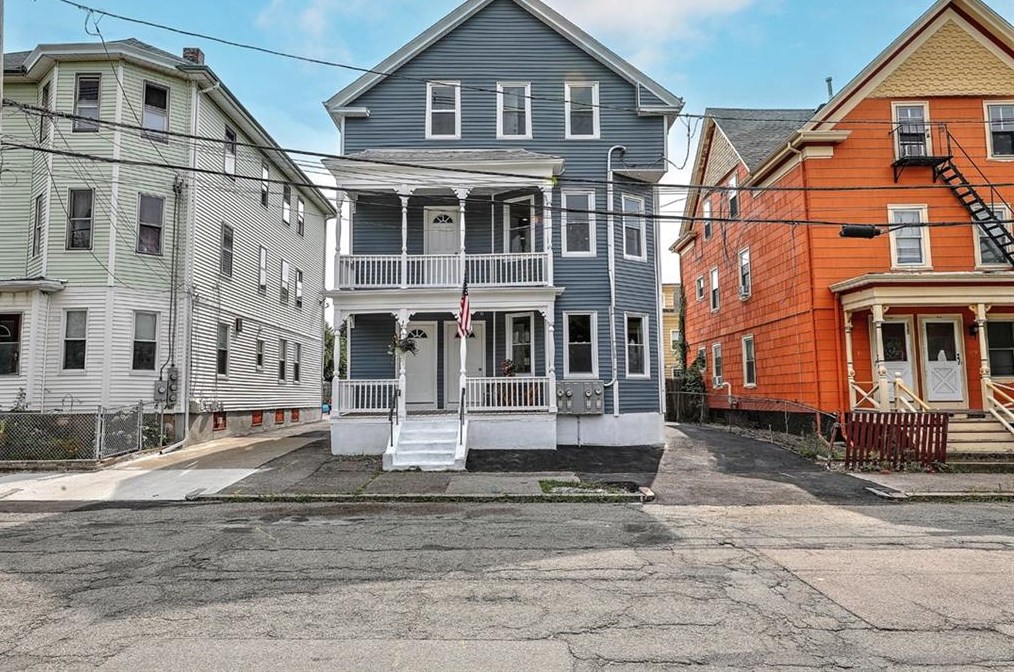 86 Ellery St, Providence, RI 02909