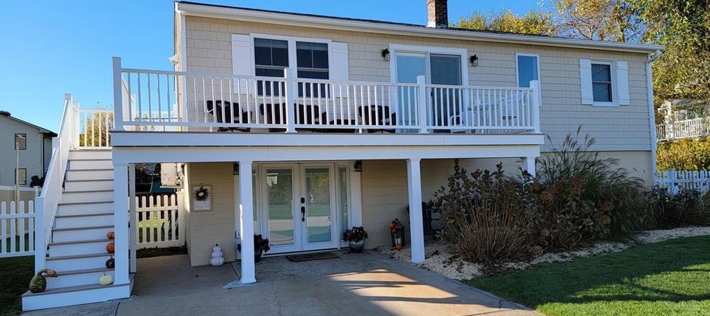 20 Clifford Dr, Westerly, RI 02891