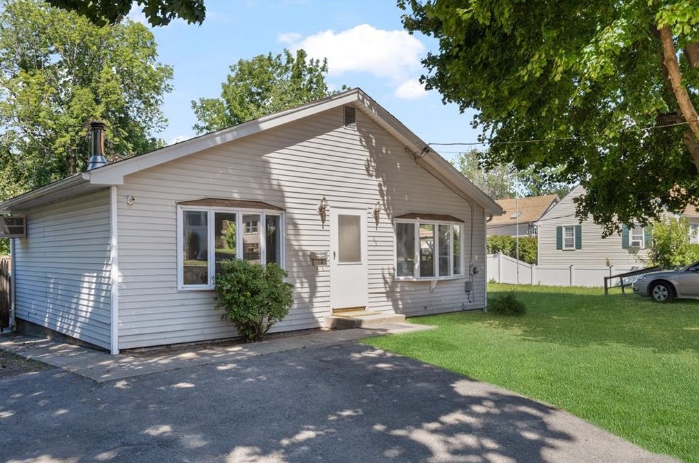 65 Rodman St, Woonsocket, RI 02895