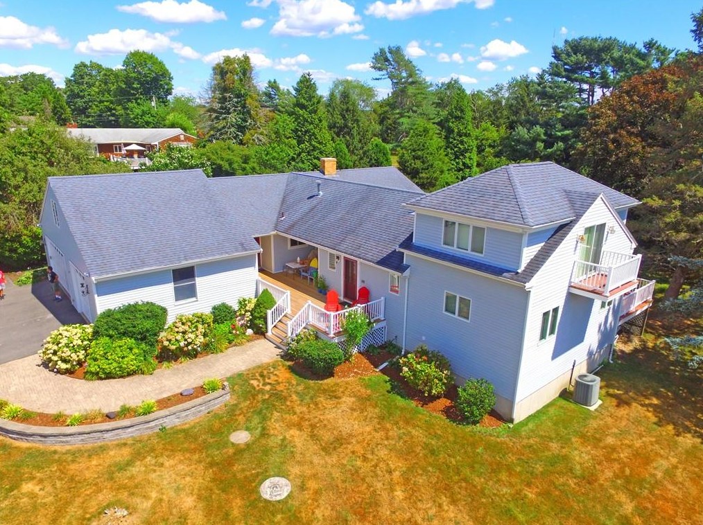 24 Marlynn Dr, Tiverton, RI 02878