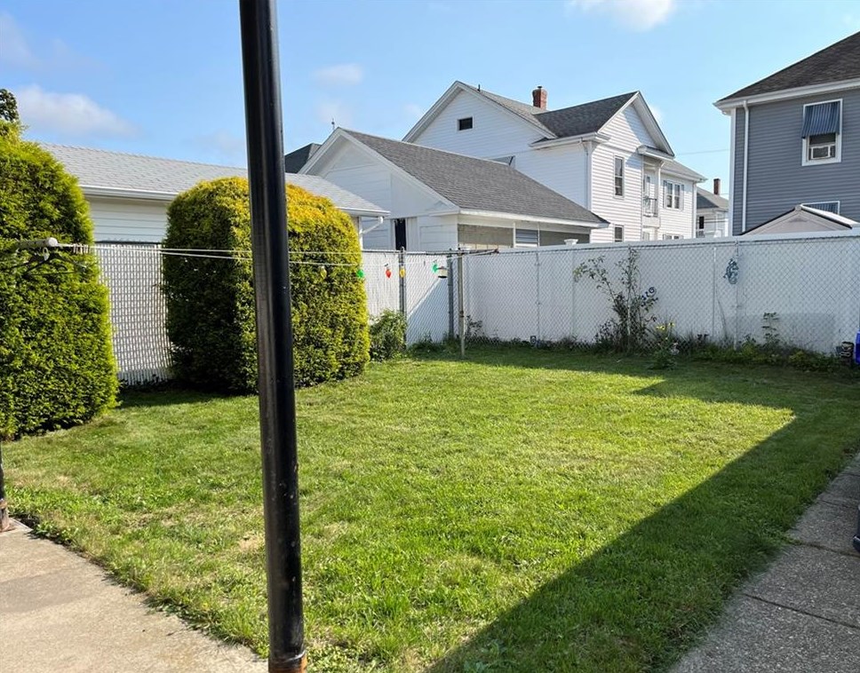 56 Hatfield St, Pawtucket, RI 02861