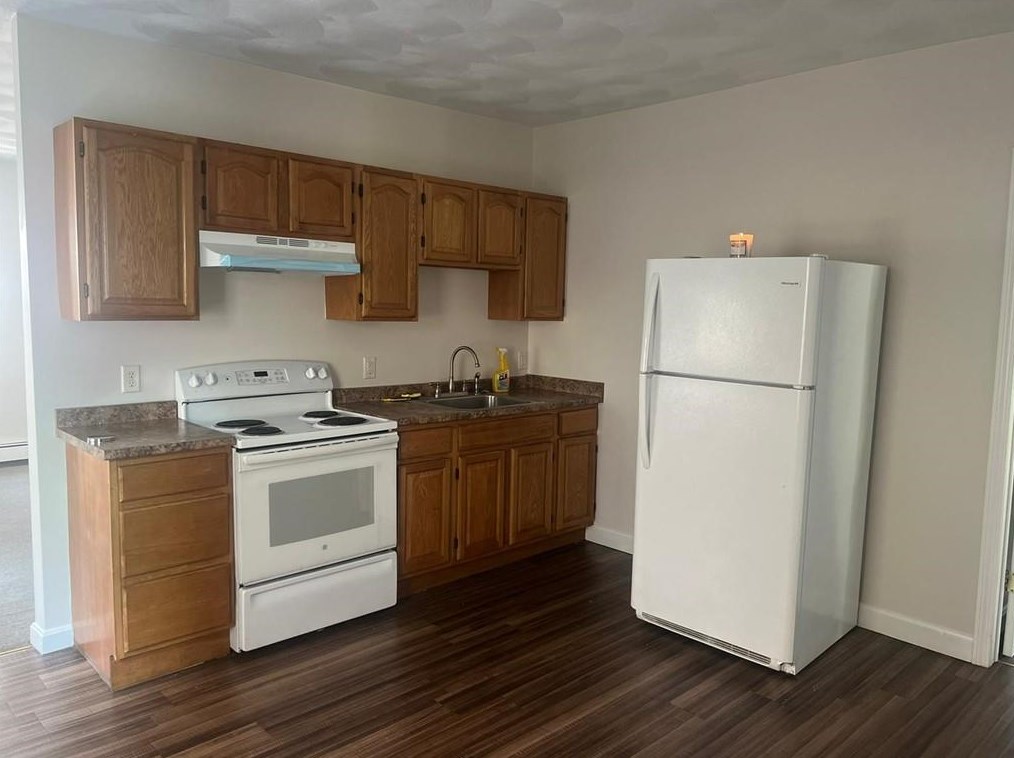 143 Putnam St #1, Providence, RI 02909