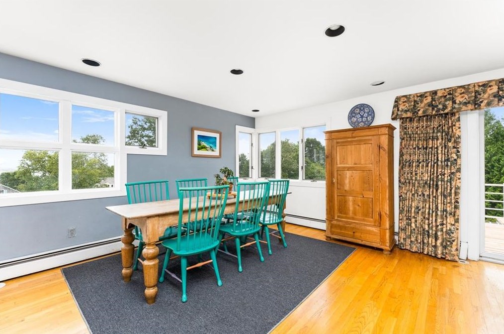 179 Taylor Rd, Portsmouth RI  02871-5416 exterior