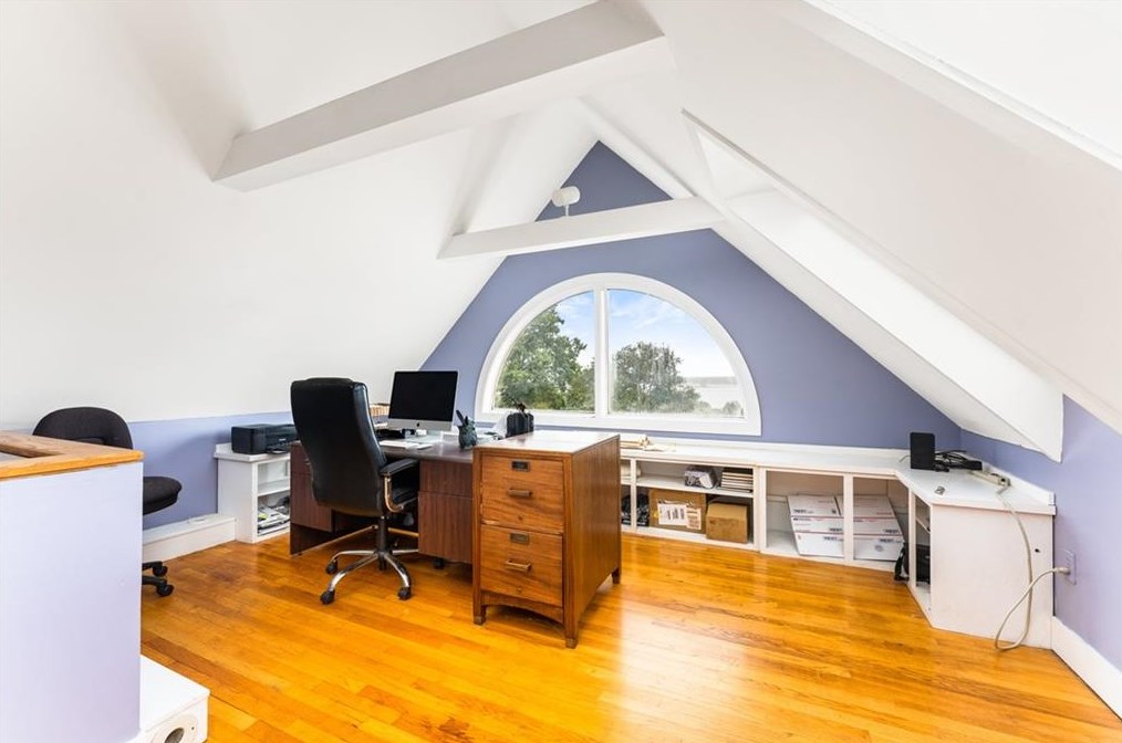 179 Taylor Rd, Portsmouth RI  02871-5416 exterior