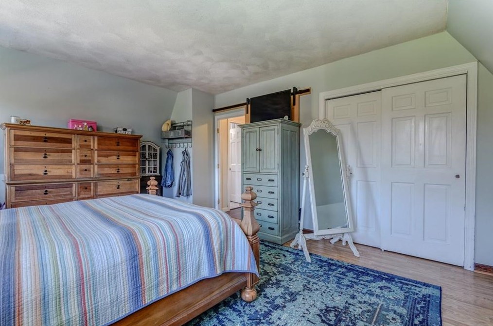 136 Silverwood Ln, West Warwick RI  02893-3306 exterior