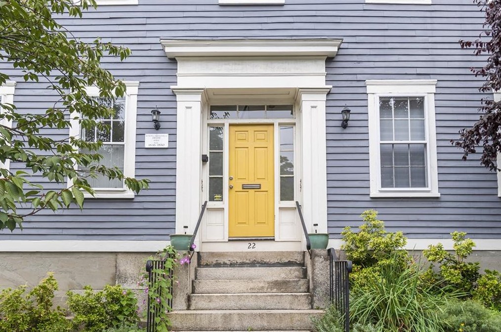 22 Halsey St #4, North Providence, RI 02906