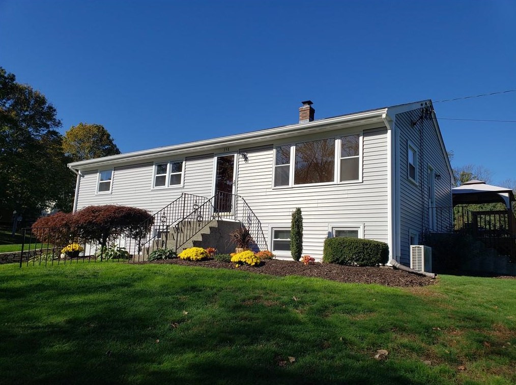 358 Water St, Portsmouth, RI 02871