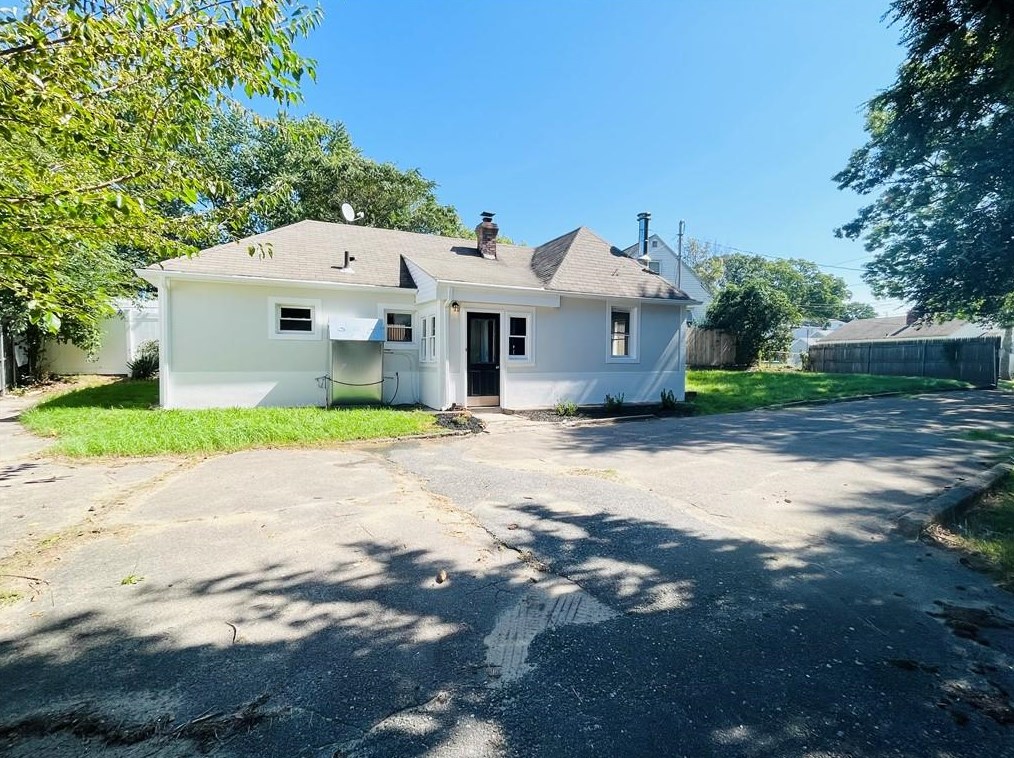 1 Oliver St, Providence, RI 02904