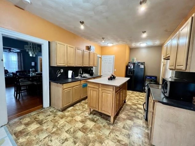 118 Waverly St, Providence, RI 02907