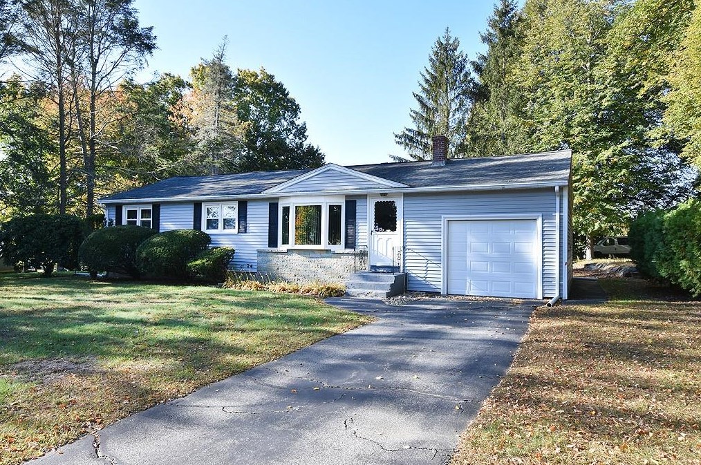 50 Austin Ave, Smithfield, RI 02828