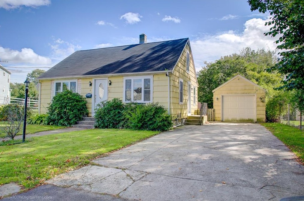 18 Rosedale Ave, Middletown, RI 02842