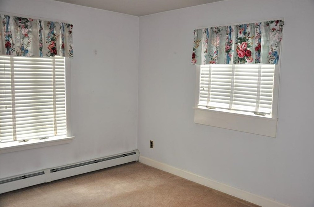 210 Annie St, Pawtucket RI  02861-3218 exterior