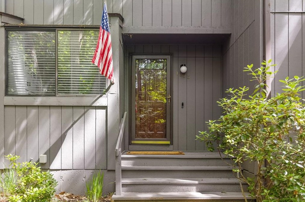 5 Wake Robin Rd #1003, Lincoln, RI 02865