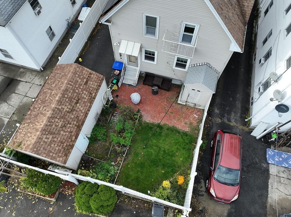 382 New York Ave, Providence, RI 02905