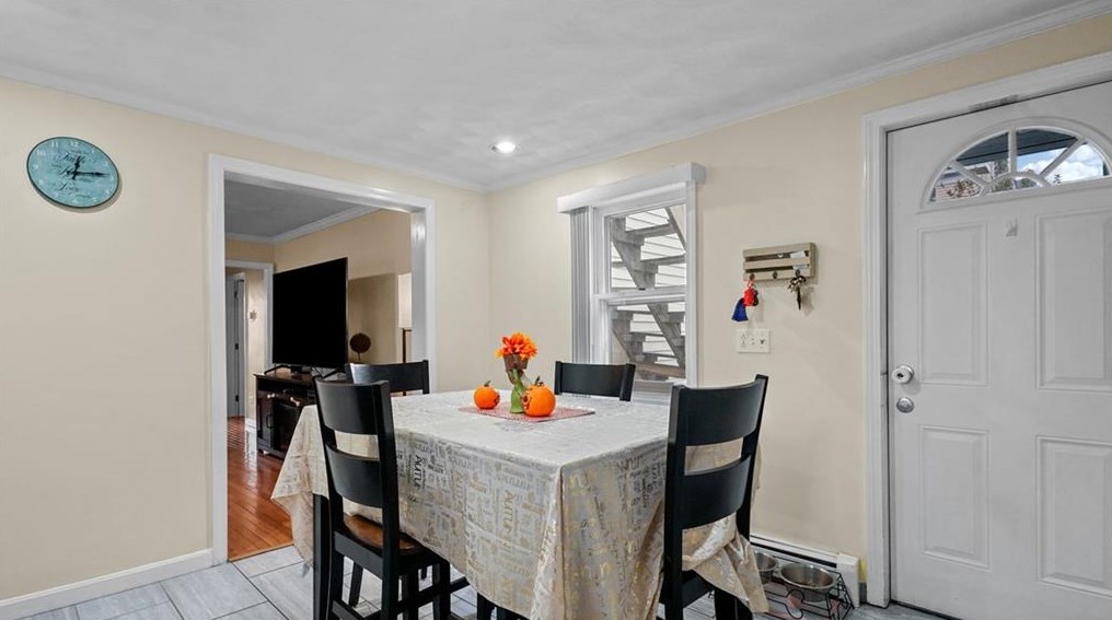 48 Vine St, East Providence RI  02914-4317 exterior